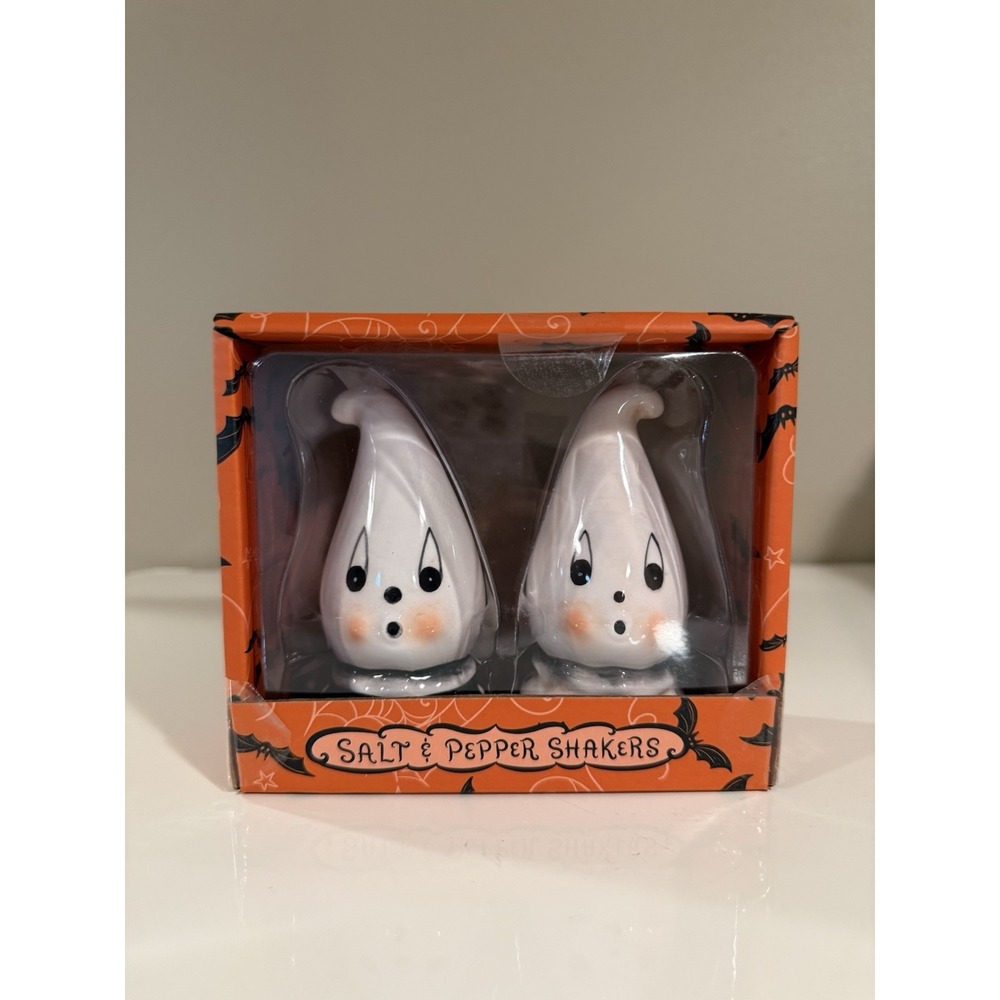 Johanna Parker Halloween Ghost Salt And Pepper Shakers New In Box